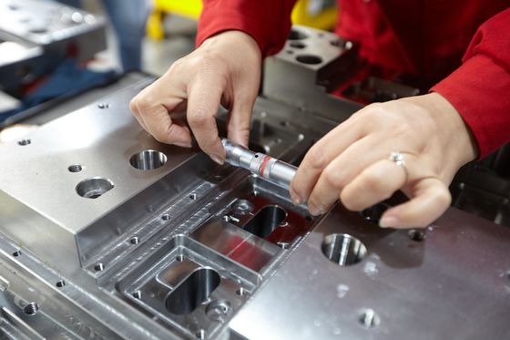 kualitas  DXM Spectial Mold Base Plates Injection Mold Base ISO9001:2015 pabrik