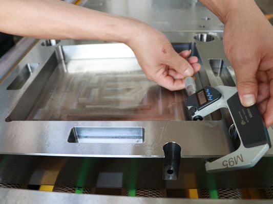 Gratis Menggambar Basis Cetakan Kustom Basis Cetakan Presisi