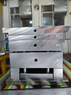 Basis Cetakan Standar Ketahanan Karat Untuk Pembuatan Prototipe Peralatan Listrik ISO9001